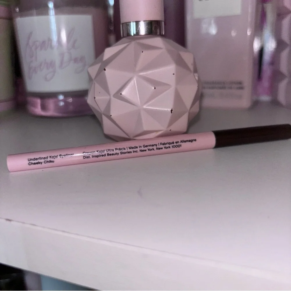 💝NIB Kulfi Beauty Kajal Eyeliner- Cheeky Chiku-Brown💝